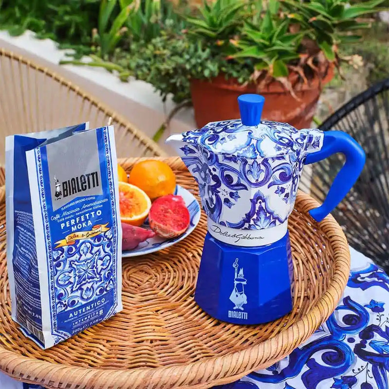 Bialetti Moka Dolce & Gabbana Stovetop Espresso Maker, Blu Mediterraneo