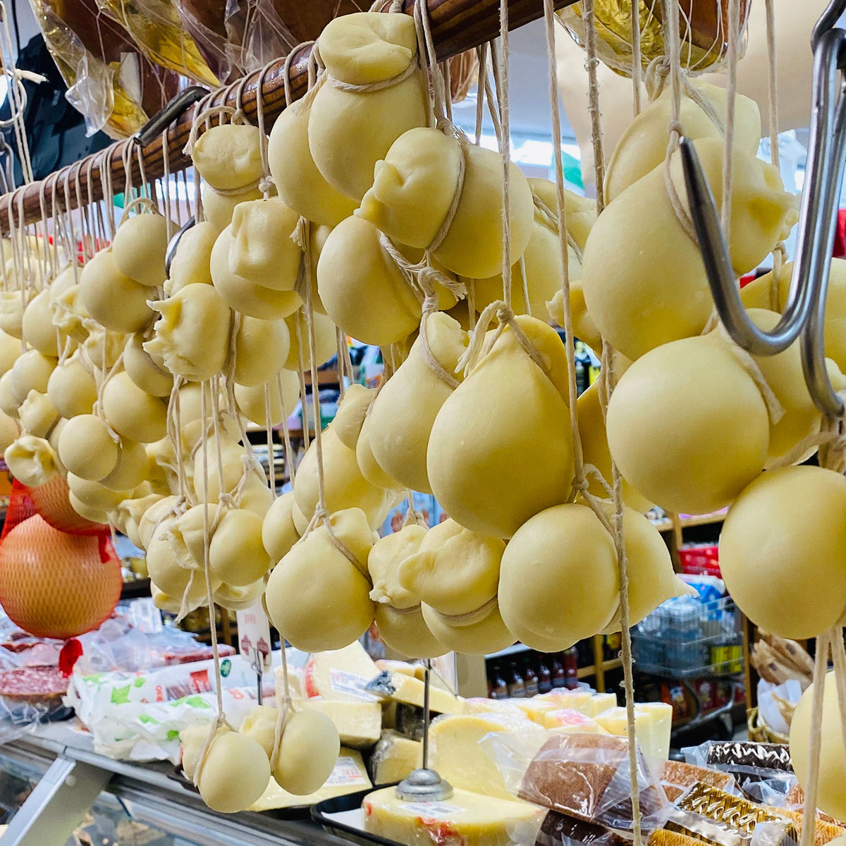 Piccolo's Homemade Fresh MINI Scamorz, Aprrox 1 lb — Piccolo's