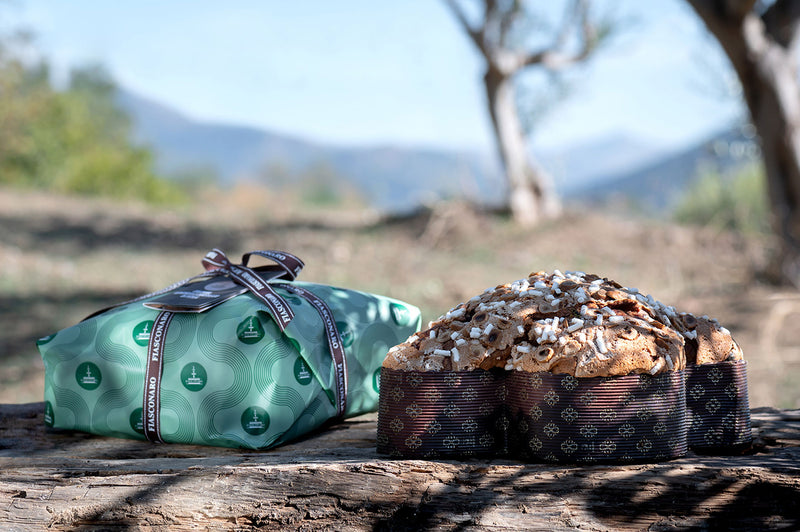 Fiasconaro Colomba Apricot and Chocolate, Albicocca e Cioccolato di Modica IGP, 35.27 oz | 1 Kg