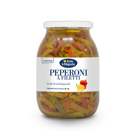 O Sole E Napule Sliced Seasoned Peppers in Sunflower Oil, 33.8 oz | 950g
